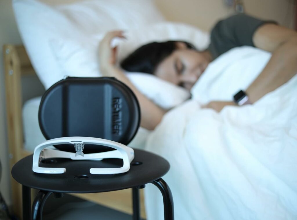 re-timer light therapy glasses - optimize your sleep