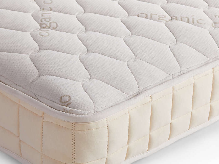 What Is an Organic Mattress? Materials, Benefits, and What to Look For
